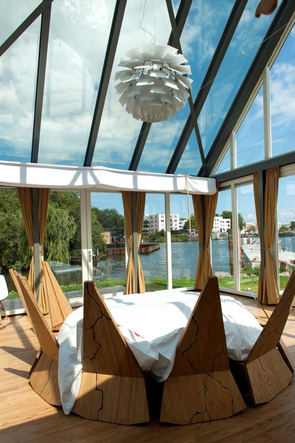 The Panorama Couette-café 2*